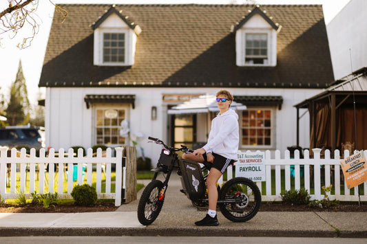 Freego X1 eBike rider ready for Back to School riding outdoors near home