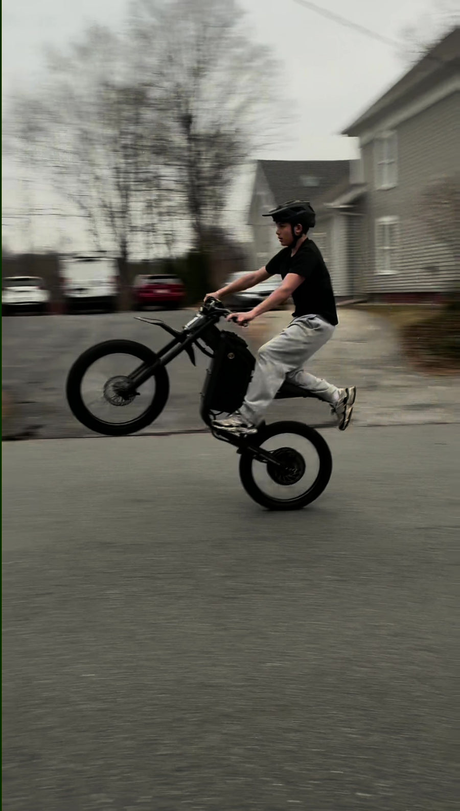 Poster image of showcasing Freego X2 Pro @mx4gavinsuech