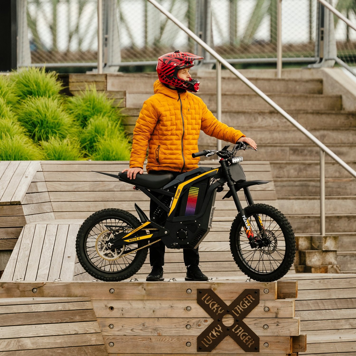 Freego Nova 4 Electric Dirt Bike | 6000W Mid-Drive, 45mph Speed