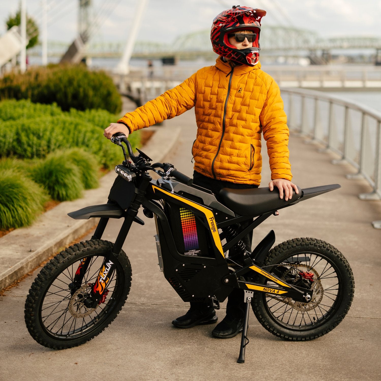 Freego Nova 4 Electric Dirt Bike | 6000W Mid-Drive, 45mph Speed