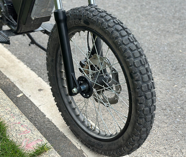 Nova 3 motorcycle fat tire